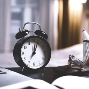 Why Does God Make Us Wait? Biblical Truths About God's Timing and Your Purpose